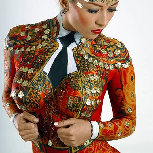 Clothes Bodypainting
